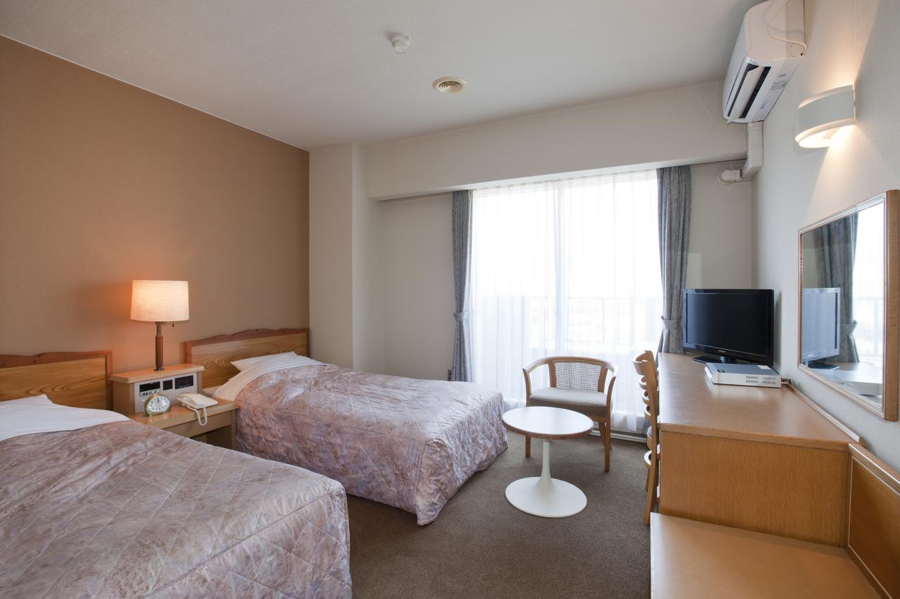 Hotel Tenchikaku Hitachi Esterno foto